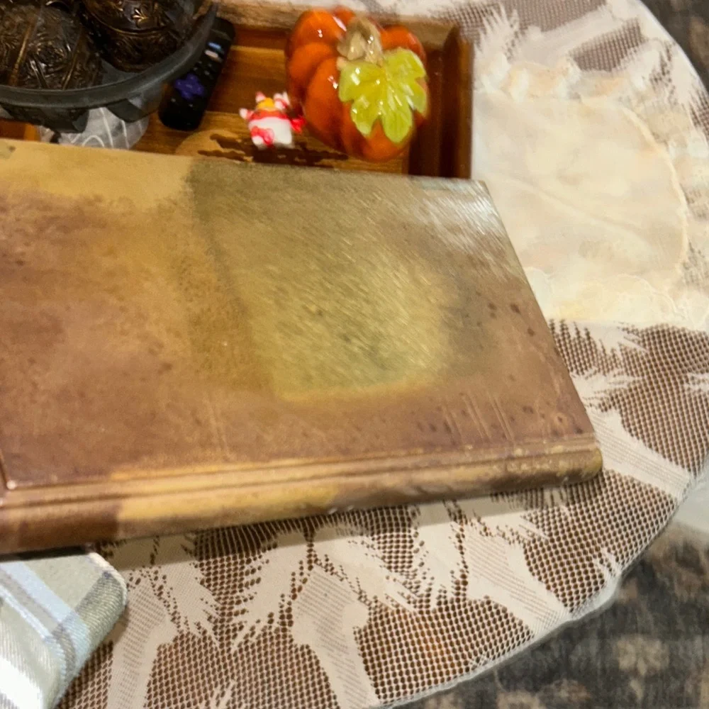 1996 vintage MCM Home interiors Gold Wall Shelf
